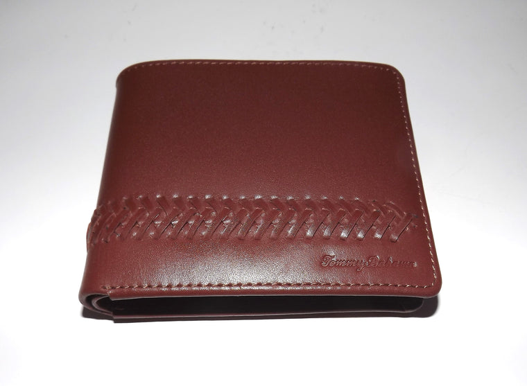 Tommy Bahama Men's Leather Bifold Passcase Wallet Tan