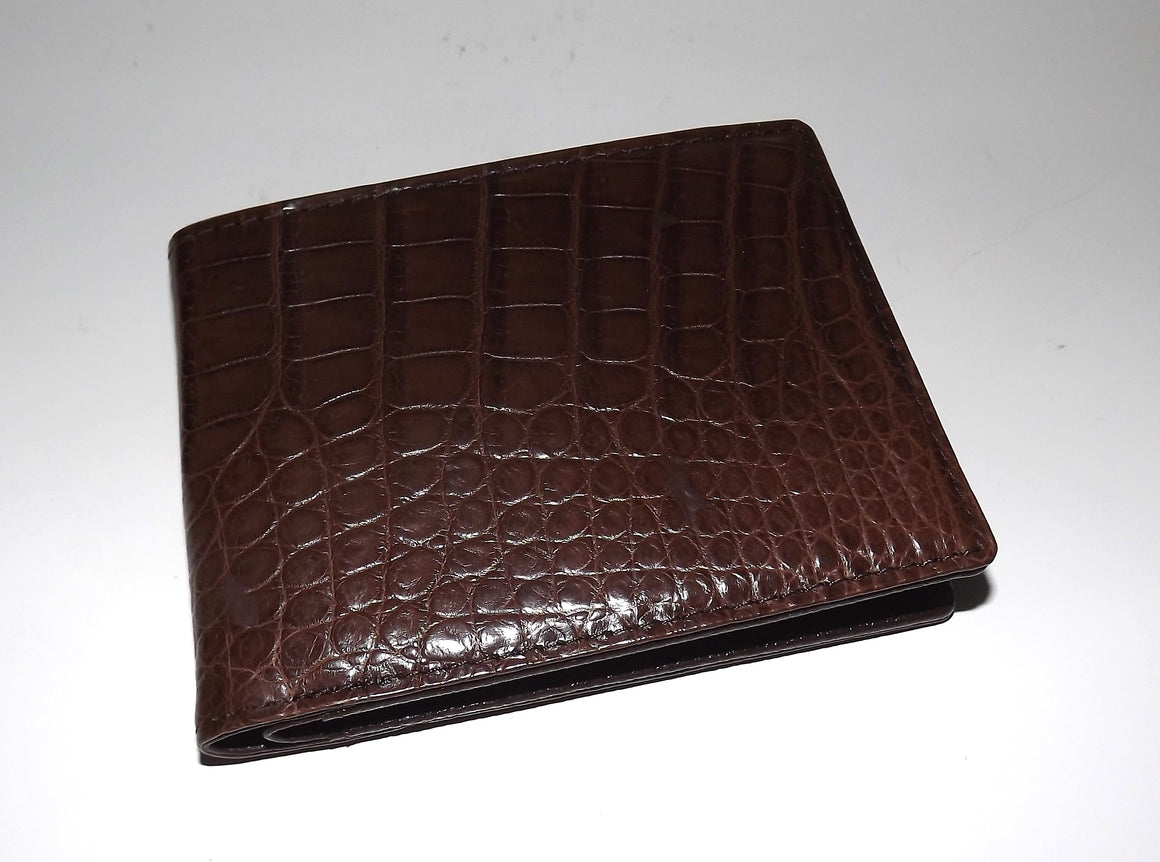 Baglioni Italia Genuine Crocodile Bifold 8 Pocket Passcase Wallet Brown