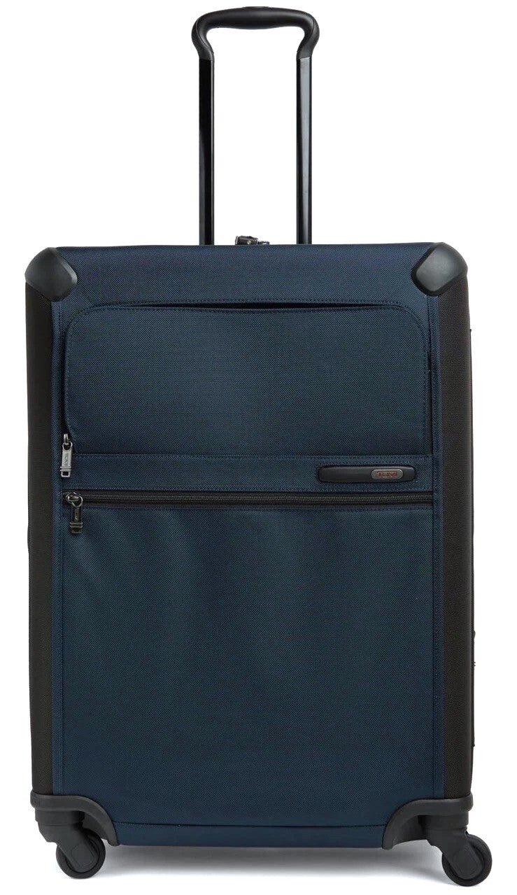 Tumi Gen 4.2 Short Trip Expandable 4 Wheel Luggage Navy