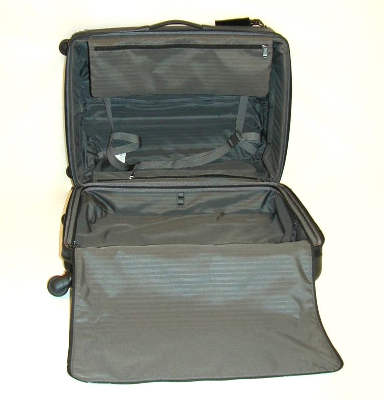 Tumi Gen 4.2 Short Trip Expandable 4 Wheel Luggage Navy