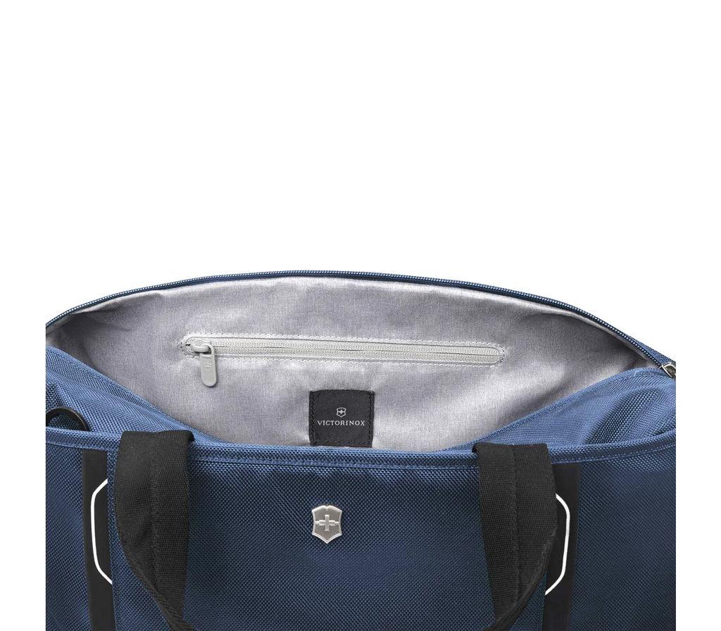 Swiss Victorinox Werks Traveler 6.0 Weekender Duffel Bag Blue